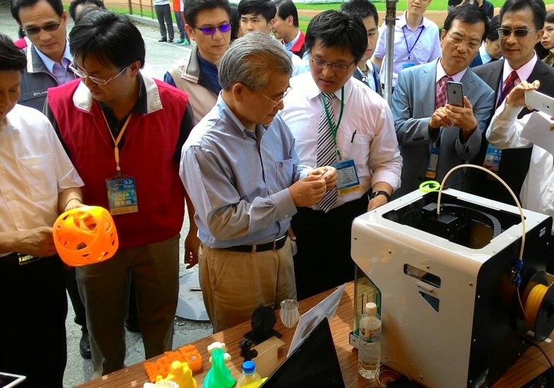 花蓮高工「3D列印工廠」正式營運 震旦通業協力引爆東部3D製造能量