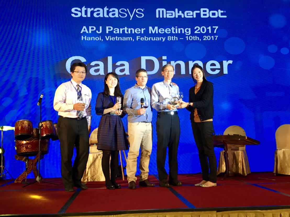 通業技研全方位3D技術整合團隊 榮獲2016年Stratasys亞太區【最佳行銷表現獎】