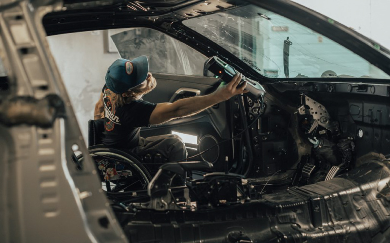 Go!SCAN手持3D掃描器助益賽車防滾架設計優化 Go!SCAN手持3D掃描器助益賽車防滾架設計優化