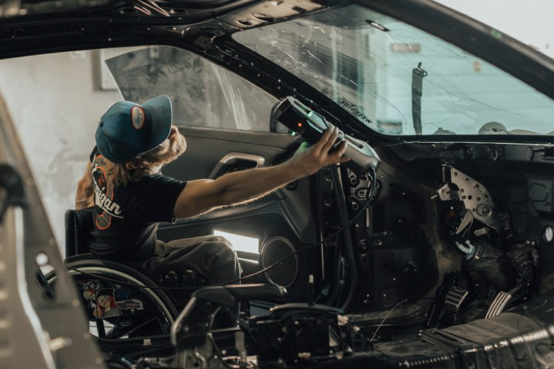 Go!SCAN手持3D掃描器助益賽車防滾架設計優化