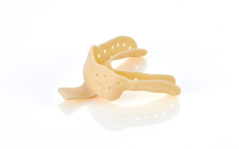 Biocompatible VeroGlaze™ MED620 Biocompatible VeroGlaze™ MED620