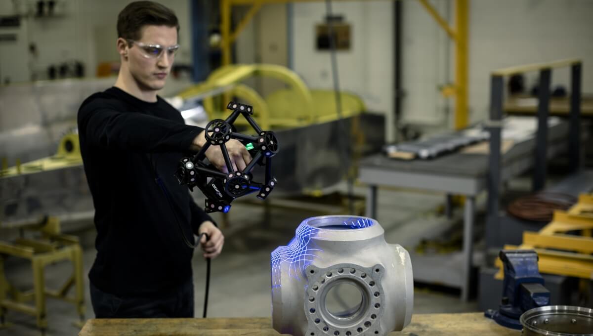 測量工具怎麼選?CMM三次元量測 VS. 3D Scanner 測量工具怎麼選?CMM三次元量測 VS. 3D Scanner