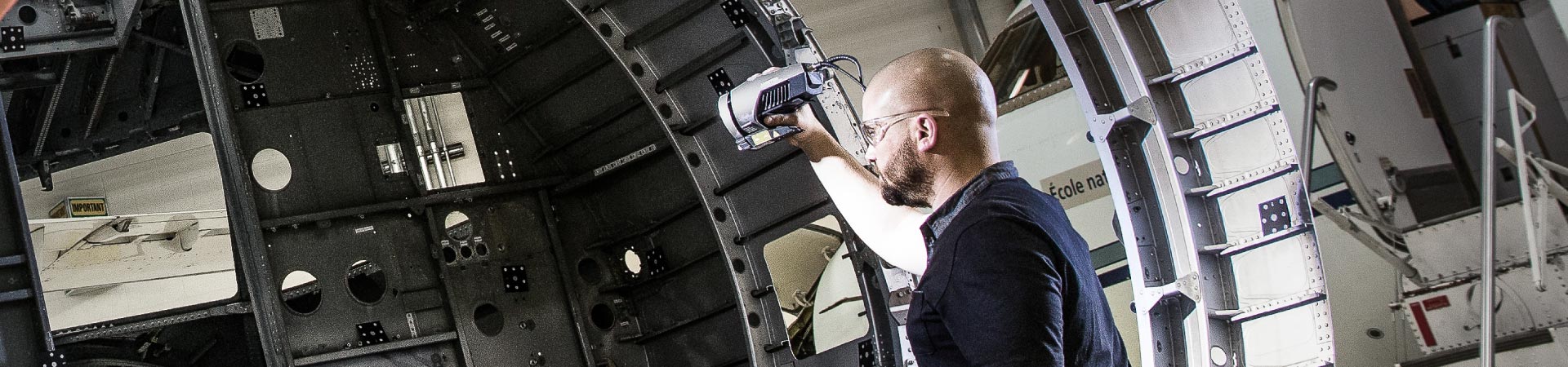 大尺寸工件逆向需求的理想選擇-Creaform HandySCAN MAX手持式3D掃描