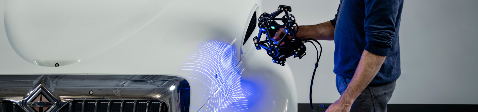 快速、精準的3D雷射掃描器和可攜式CMM-Creaform MetraSCAN